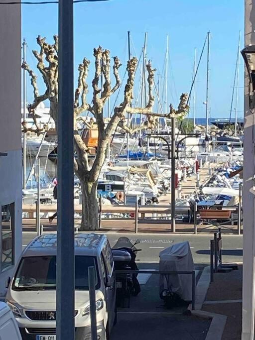 F2 Climatise A Golfe -Juan En Front De Mer Et Piscine Vallauris Esterno foto